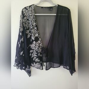 VTG Y2K Black Sheer Floral Boho Flowy Etheral Fairy Romantic Wrap Tie Top Small